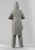 ترنج شتوي كاجوال توب طويل وقبعة وبنطال واسع