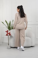 ترنج شتوي كاجوال شك بياقة مدورة وبنطال واسع مشكوك