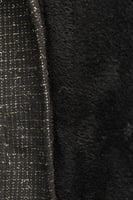 فروة شتوية طويلة بلمعة مبطنة بالفرو من الداخل بجيب...