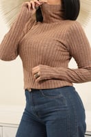 هاينك نسائي متعدد الألوان بأكمام طويلة