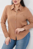 قميص نسائي بأكمام طويلة وأزرار صغيرة