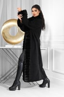 فروة شتوية طويلة سادة مزودة بفرو على الياقة و الأك...