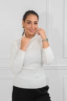 هاينك نسائي بياقة عالية وأكمام طويلة