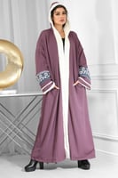 فروة شتوية مع تطريز الأكمام