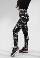 بنطال قطني سكيني بخصر مطاطي ومزين بنقشة بشكل كتابة...