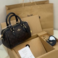 حقيبة كوتش ميني روان مع بوكس فوري | Coach Mini Row...