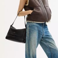 حقيبة كوتش ايتا شولدر ميديم فوري