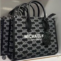 شنطة مايكل كورس ميريلا توت قماش فوري Michael Kors...