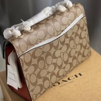 شنطة كوتش لين شولدر فوري