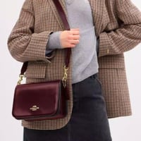 حقيبة كوتش كوين فوري