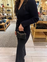 شنطة توري بورش برتن ميكرو توب هاندل تصل خلال ٢-٤ أ...