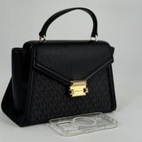 حقيبة مايكل كورس ويتني بمقبض علوي فوري