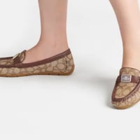 حذاء كوتش مونا يصل خلال 2-4 اسابيع