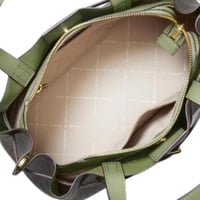 حقيبة مايكل كورس ايمليا ساتشل وسط فوري