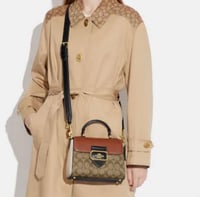 شنطة كوتش مورجان توب هاندل فوري