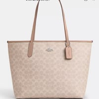 حقيبة كوتش سيتي توت لارج فوري