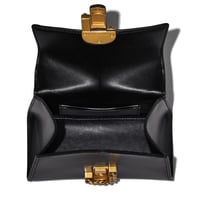 حقيبة مارك جاكبس توب هاندل فوري