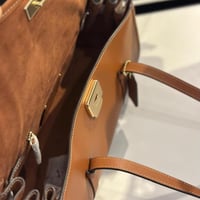 حقيبة كوتش بريدجيت كتف بغطاء تصل خلال ٢-٤ أسابيع |...