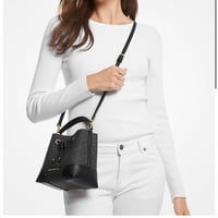 شنطة مايكل كورس ميني ميرسير بوكت فوري