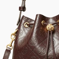 حقيبة توري بورش ميديم تي مونوغرام بوكت