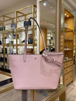 حقيبة توري بورش ايمرسون توت مع ستراب كروس تصل خلال...