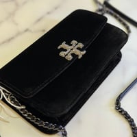 حقيبة توري بورش برتن مخمل تشين والت فوري – Tory Bu...