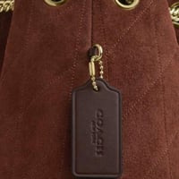 حقيبة كوتش ايڤلن تصل خلال ٢-٤ أسابيع