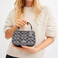 حقيبة كوتش ليسا فوري