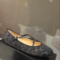 حذاء باليه كوتش فيبي سيغنتشر دنيم أسود يصل خلال ٢-...