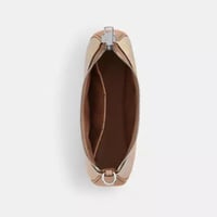 شنطة كتف كوتش تيري كانفاس سيغنتشر قوس قزح تصل خلال...