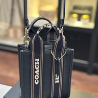 حقيبة كوتش سميث ميني توت تصل خلال ٢-٤ اسابيع