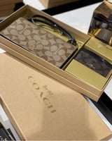 حقيبة كوتش آنا مع كارد هولدر فوري