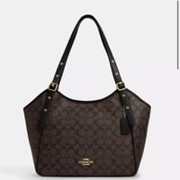 حقيبة كوتش ميدو فوري