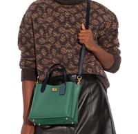 حقيبة كوتش ويلو توت فوري