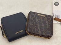 محفظة كالفين فوري