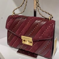 شنطة مايكل كورس مخمل كتف وكروس بدي فوري