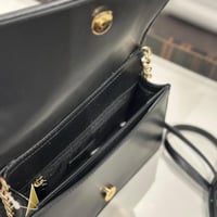 شنطة مايكل كورس كروس جلد مضفر تصل خلال ٢-٤ أسابيع...