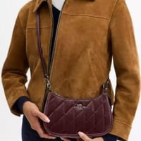 حقيبة كوتش تيري تصل خلال ٢-٤ اسابيع