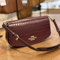 حقيبة كوتش اندريا شولدر كروك فوري