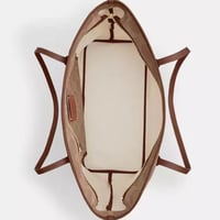 حقيبة كوتش لارج سيتي توت تصل خلال ٢-٤ اسابيع