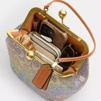 حقيبة كوتش كيس لوك فريم ١٦ فوري | Coach Kisslock F...