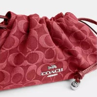 حقيبة كوتش فاي كتف سيغنتشر دنيم تصل خلال ٢-٤ أسابي...