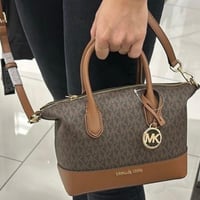 حقيبة مايكل كورس هايد فوري