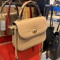 شنطة كوتش مارلي بمقبض علوي فوري