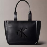 حقيبة كالفين كلاين توت تصل خلال ٢-٤ اسابيع