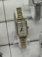 ساعة كوتش تصل خلال ٢-٤ اساببع