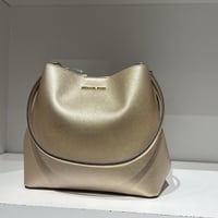 حقيبة مايكل كورس برات ميديم فوري