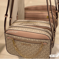 شنطة مايكل كورس جيت سيت كروس بدي فوري