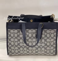 حقيبة كوتش فيلد توت فوري