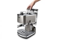 الة صنع القهوة ديلونجي سكالتشرا 2 في 1 بن مطحون -...